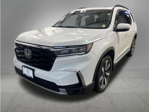 Certified 2023 Honda Pilot Elite image 1
