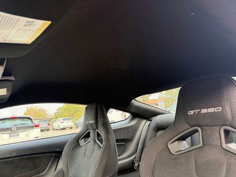 Used 2016 Ford Mustang Shelby GT350 w/ Track Package image 16