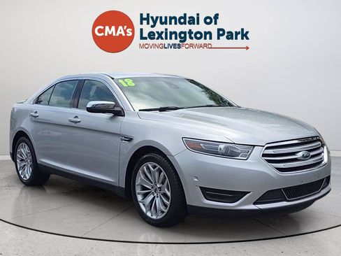 Used 2018 Ford Taurus Limited w/ Driver Assist Package AWD/4WD image 7