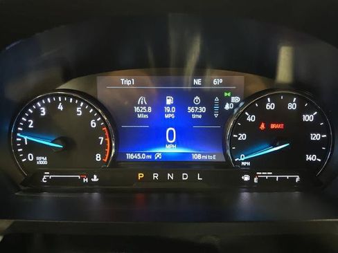 Certified 2023 Ford Explorer XLT w/ Equipment Group 202A AWD/4WD image 5