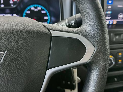 Used 2022 Chevrolet Colorado W/T w/ WT Convenience Package AWD/4WD image 26