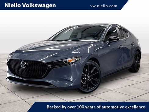Used 2023 MAZDA MAZDA3 s FWD image 1