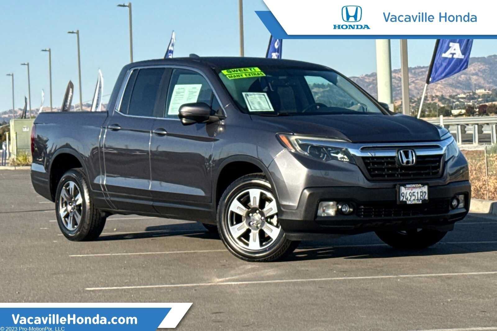 Used 2017 Honda Ridgeline RTL-T image 1