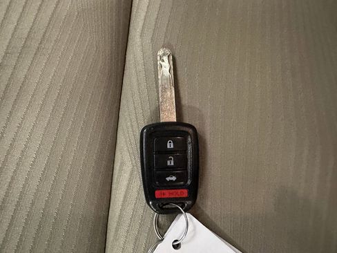 Used 2017 Honda Accord LX image 16