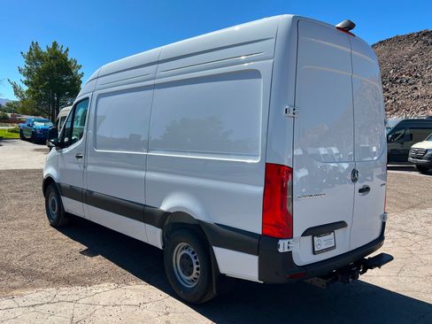 New 2026 Mercedes-Benz Sprinter 2500 image 3