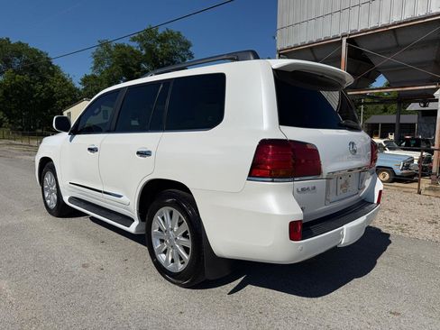 Used 2008 Lexus LX 570 4WD image 3