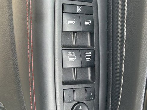 Used 2024 Dodge Durango GT image 25