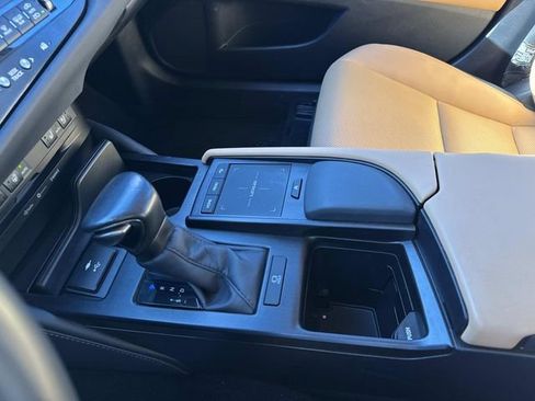 Used 2022 Lexus ES 350 w/ Premium Package image 19