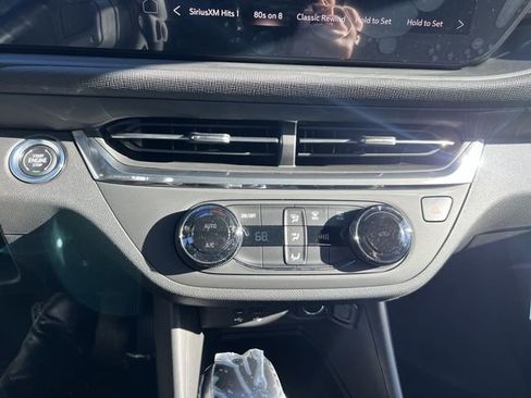 New 2026 Buick Envista Sport Touring FWD image 21