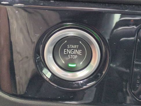 Used 2023 Chevrolet Silverado 1500 RST RWD image 35