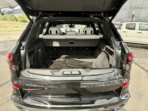 Used 2024 BMW X5 xDrive40i w/ M Sport Package AWD/4WD image 14