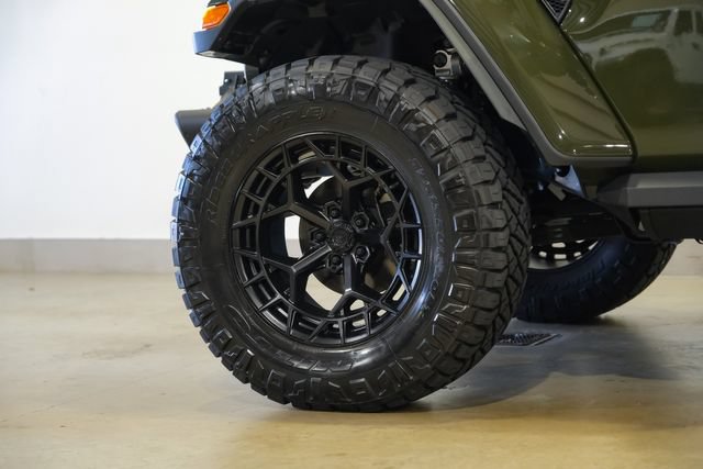 Used 2024 Jeep Wrangler Unlimited Rubicon 392 AWD/4WD image 9