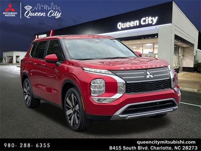 New 2025 Mitsubishi Outlander SE