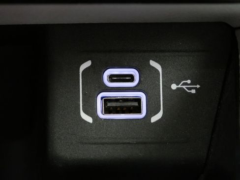 Used 2022 Jeep Compass Limited w/ Elite Group image 23