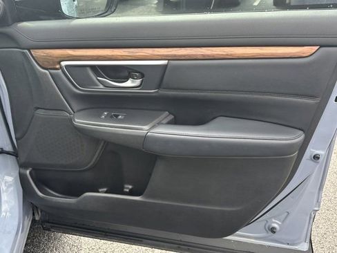 Used 2022 Honda CR-V Touring image 16