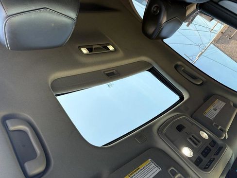 Used 2017 Cadillac ATS Luxury w/ Safety and Security Package image 19