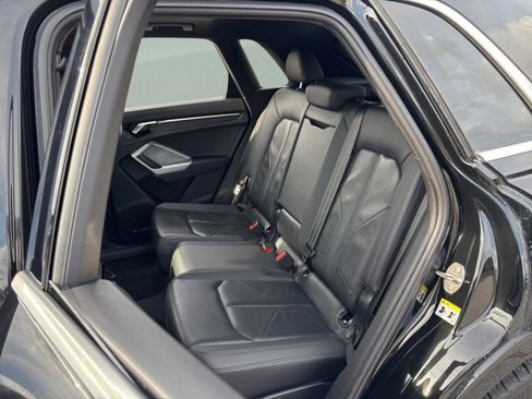 Used 2024 Audi Q3 2.0T Premium image 23