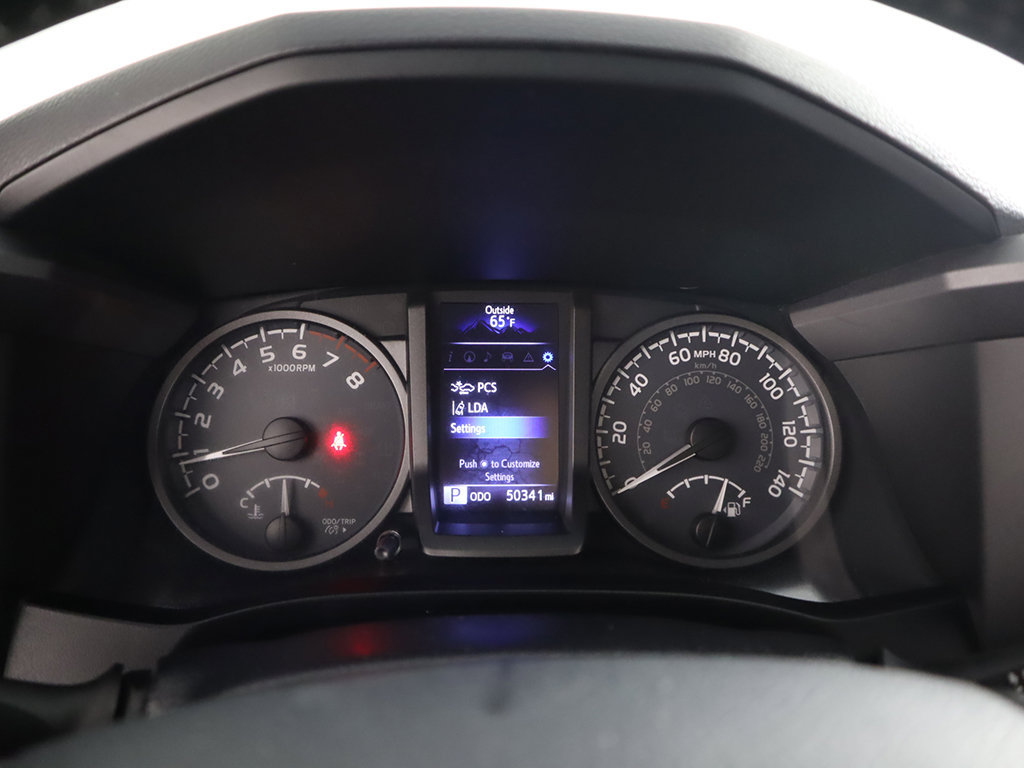 Used 2019 Toyota Tacoma TRD Sport AWD/4WD image 36