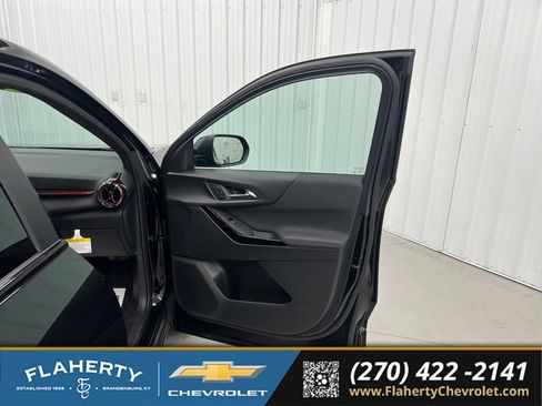 Used 2025 Chevrolet Equinox RS w/ Safety and Technology Package AWD/4WD image 15