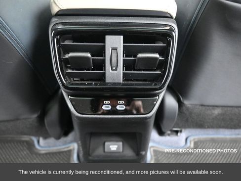 Used 2023 Lexus RZ 450e Premium image 32