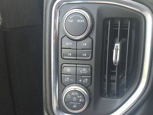 Used 2021 GMC Sierra 1500 AT4 w/ AT4 Premium Package AWD/4WD image 25