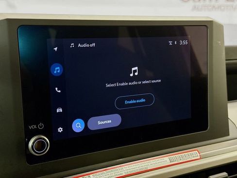 Used 2025 Toyota Tacoma SR5 image 15