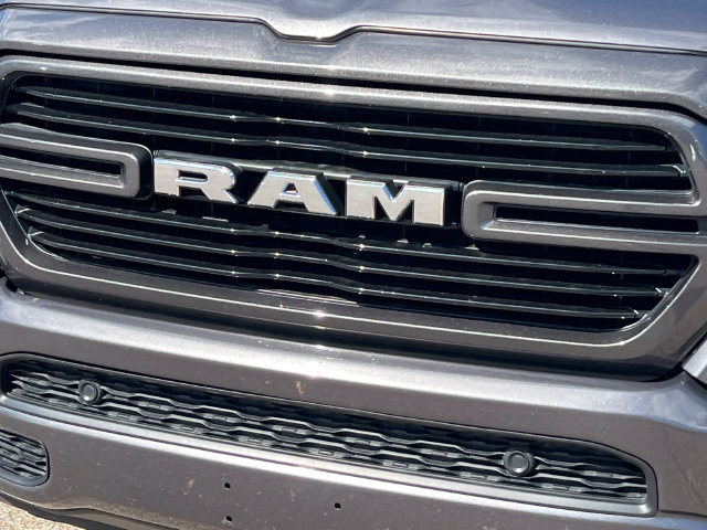 Used 2021 RAM 1500 Laramie w/ Sport Appearance Package AWD/4WD image 38