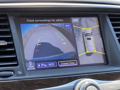 Used 2016 INFINITI QX80 2WD w/ Driver's Assistance Package image 25