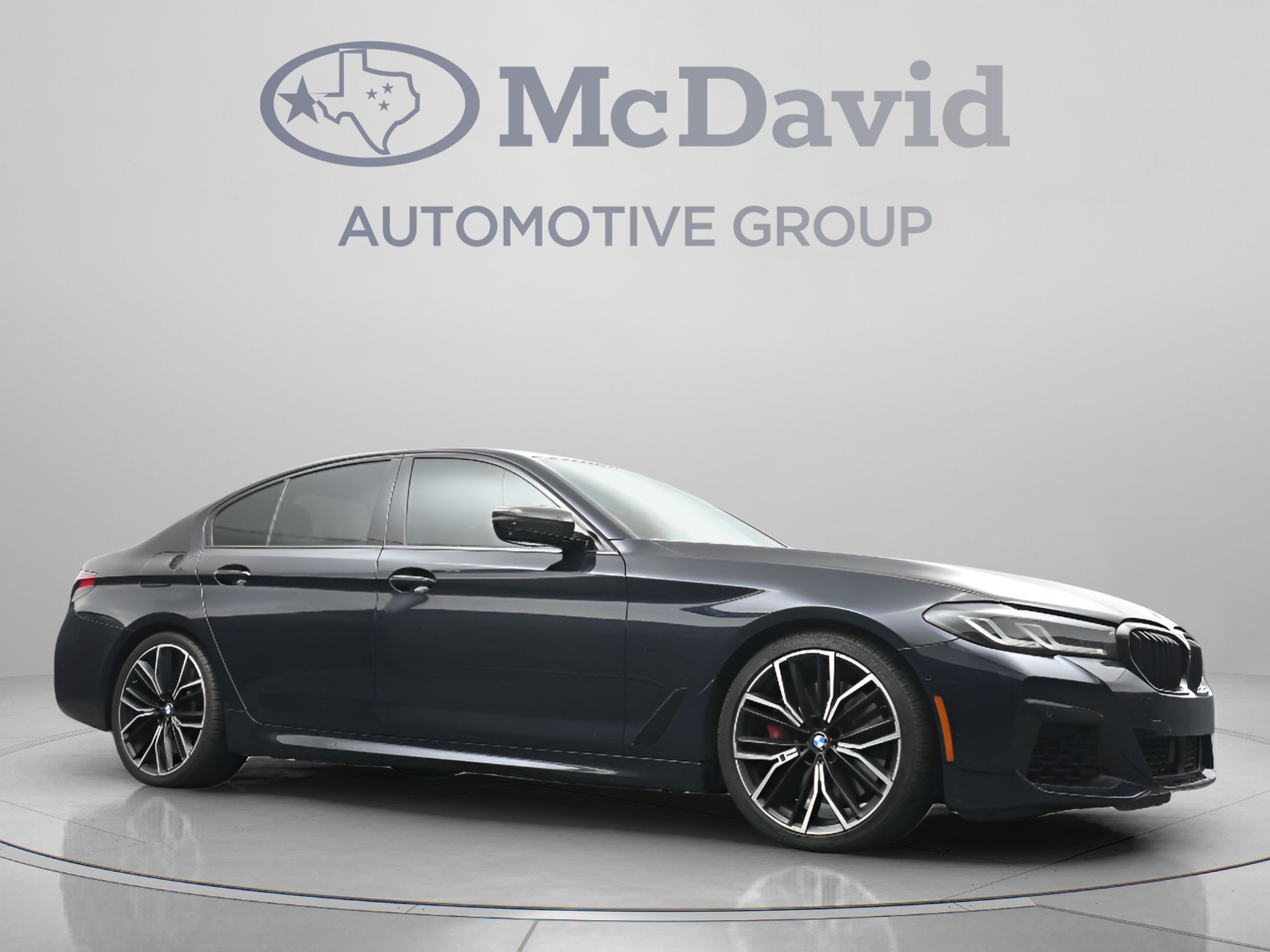Used 2022 BMW M550i xDrive w/ Dynamic Handling Package AWD/4WD image 25