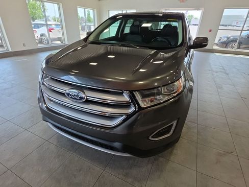 Used 2018 Ford Edge SEL w/ Equipment Group 201A AWD/4WD image 3