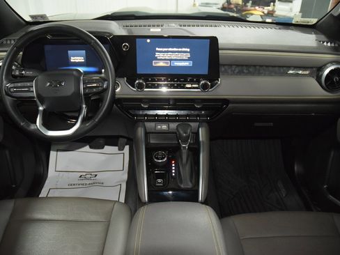 Used 2023 Chevrolet Colorado ZR2 w/ ZR2 Convenience Package III image 34