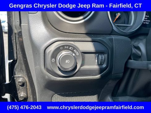 Used 2023 Jeep Wrangler Unlimited Sport AWD/4WD image 47
