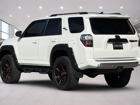Used 2022 Toyota 4Runner TRD Off-Road Premium w/ Moonroof Package AWD/4WD image 6
