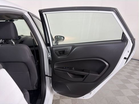 Certified 2019 Ford Fiesta SE w/ Cold Weather Package FWD image 26