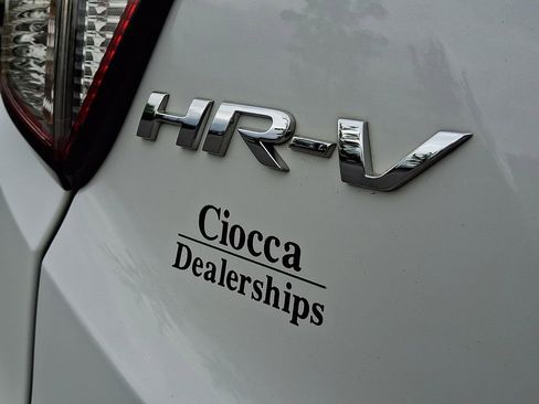 Used 2022 Honda HR-V EX image 31
