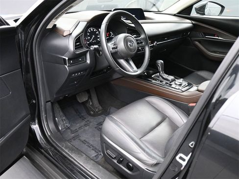 Used 2023 MAZDA CX-30 AWD 2.5 S w/ Premium Package image 2