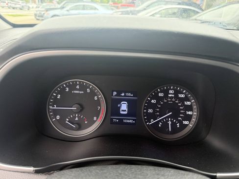 Used 2019 Hyundai Tucson SE FWD image 25