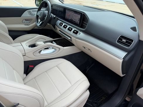 Used 2020 Mercedes-Benz GLE 350 4MATIC image 28