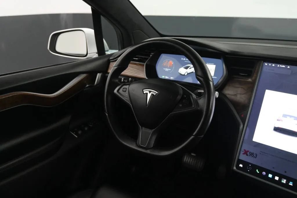 Used 2020 Tesla Model X Long Range AWD/4WD image 30