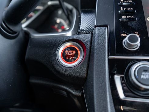 Used 2020 Honda Civic Sport image 24