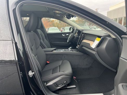New 2026 Volvo XC60 B5 Plus w/ Protection Package Premier AWD/4WD image 28