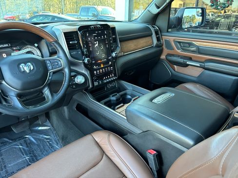 Used 2020 RAM 1500 Limited image 24