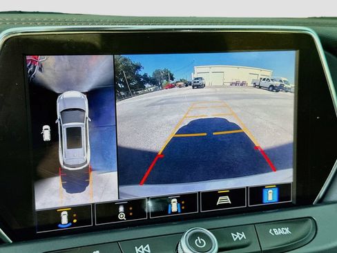Used 2020 Chevrolet Blazer Premier w/ Driver Confidence II Package FWD image 14