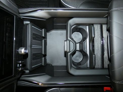 New 2026 RAM 3500 Limited image 21