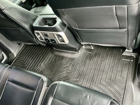 Used 2019 Ford F350 Lariat w/ Lariat Ultimate Package image 27