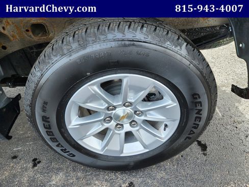 Used 2025 Chevrolet Silverado 1500 LT image 41