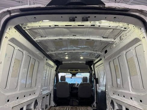 Used 2018 Ford Transit 250 148 Medium Roof image 24