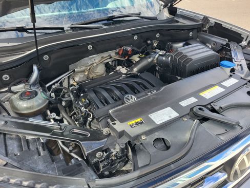 Used 2022 Volkswagen Atlas SEL AWD/4WD image 32