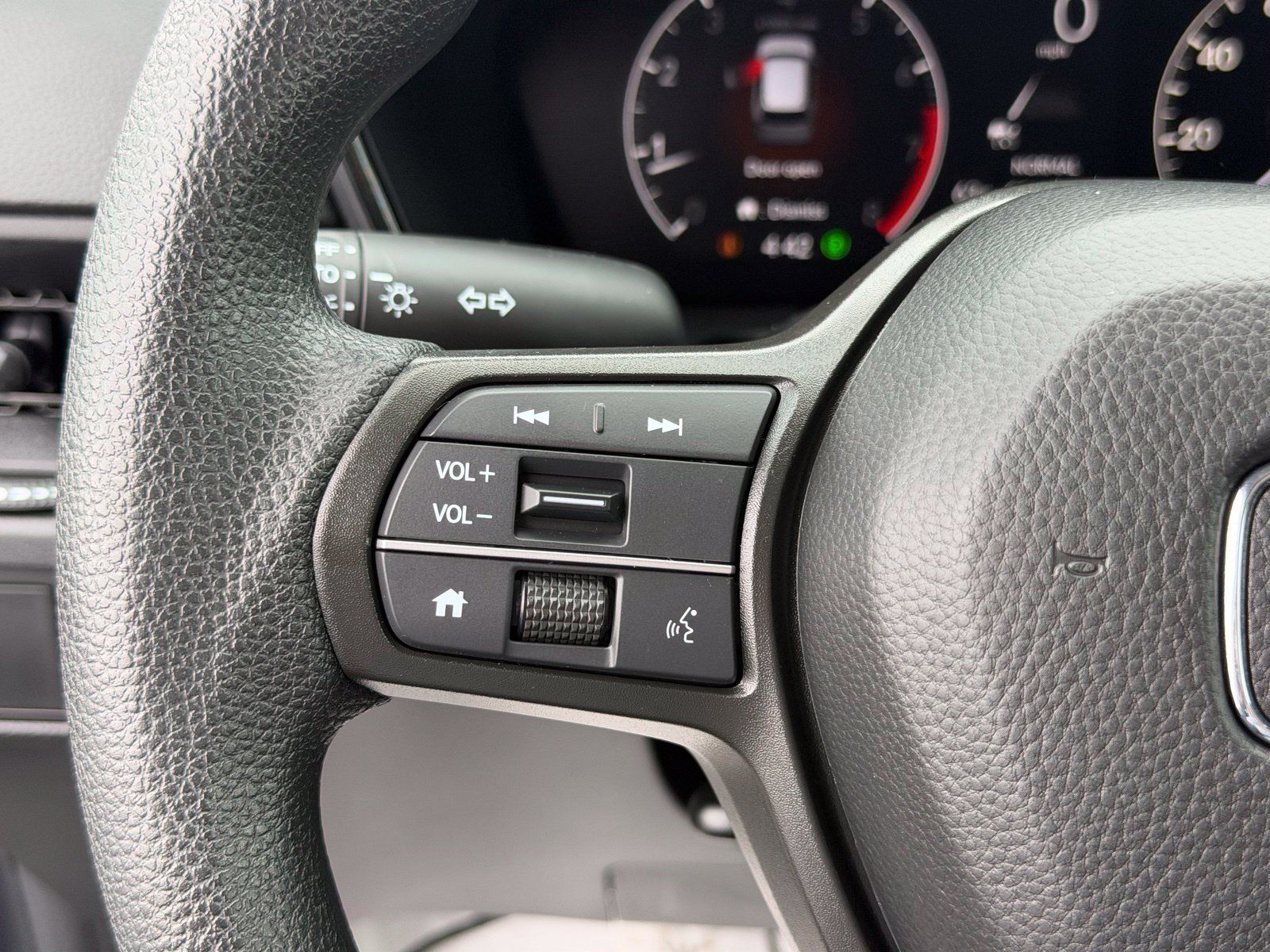 Used 2026 Honda CR-V LX image 14