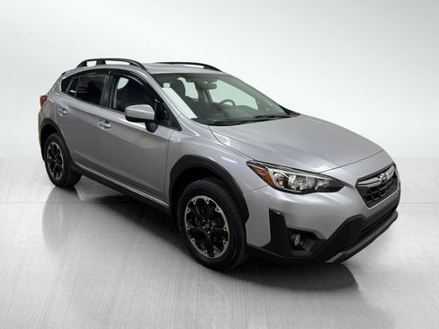 Used 2023 Subaru Crosstrek 2.0i Premium image 1